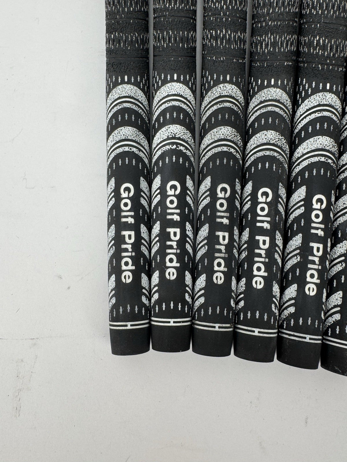 Golf Pride Multi Compound Grips (6) New Decade /Midsize /Pulled /355211