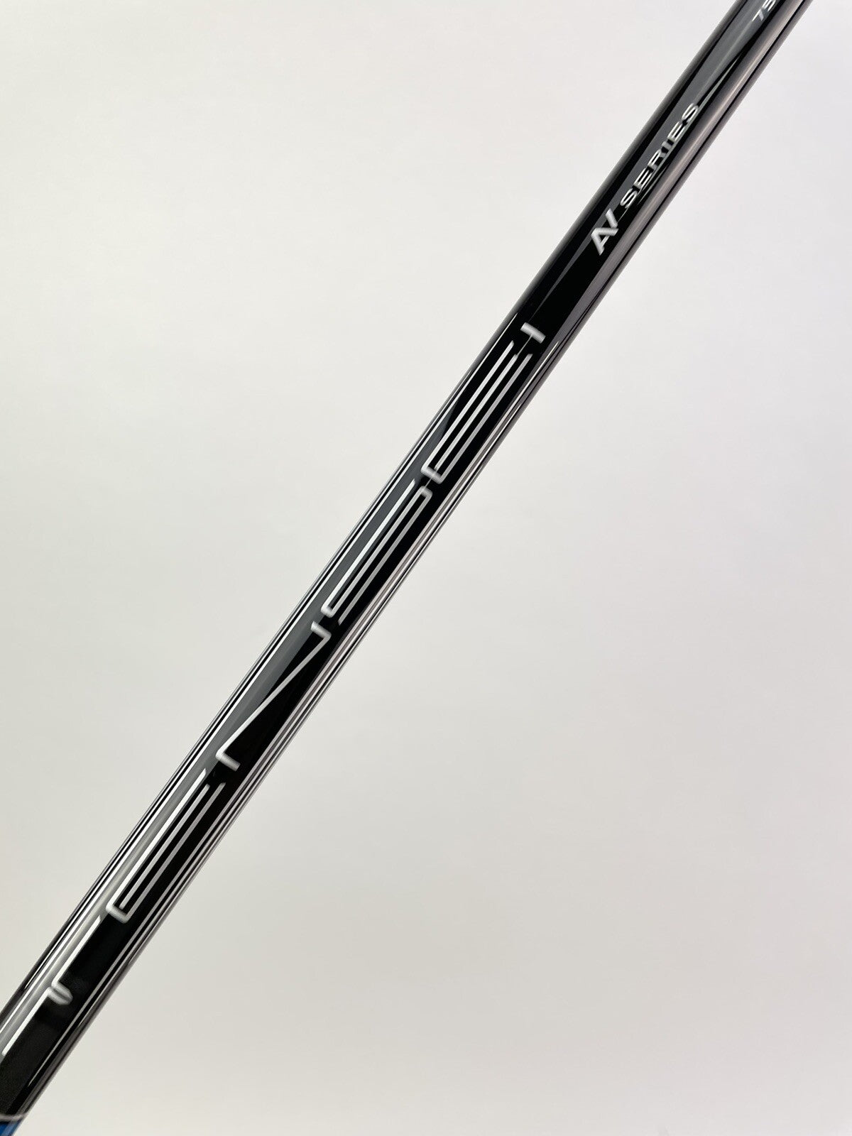 Tensei Blue Iron Shaft AV 75 Stiff Flex Graphite 35" /0.370 Parallel /190642