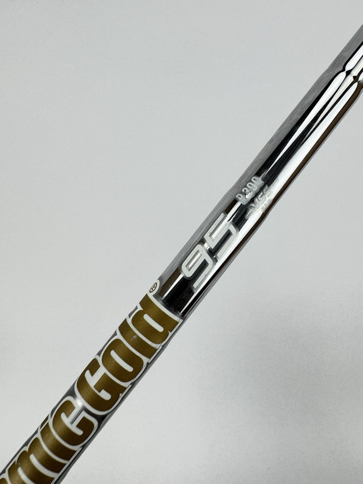 Dynamic Gold 95 Iron Shaft VSS Pro R300 Regular Steel 36.25"/0.355 Tapered/332213