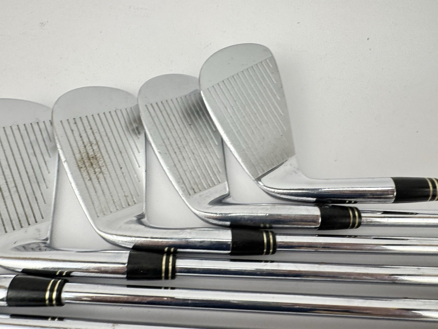 Taylormade 300 Forged Irons 3-PW Rifle 6.5 X Flex Steel +1/2” /New Grips /343279