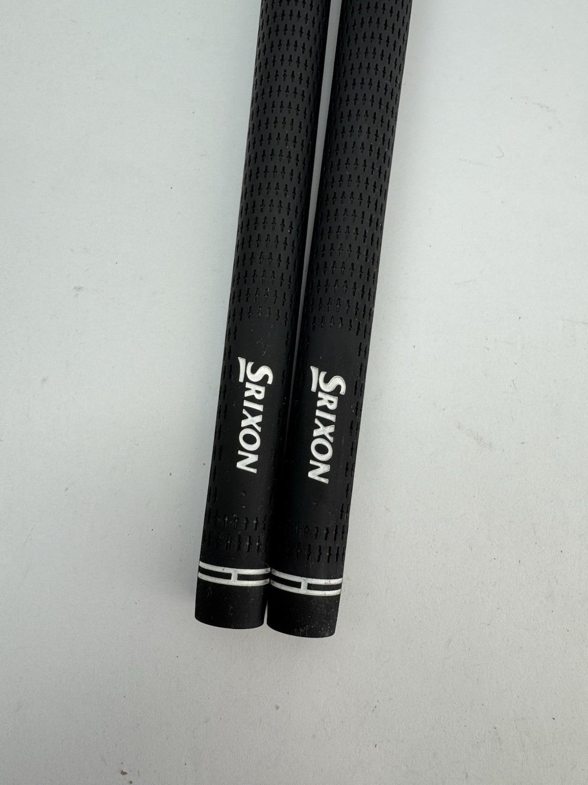 Golf Pride Srixon Grips (2) Men’s Standard /Black /Pulled /292801