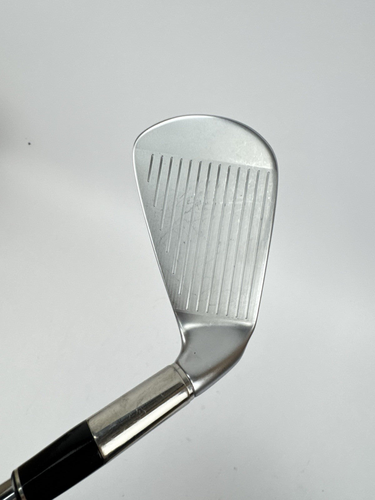 Srixon ZX7 7 Iron Left Handed Zelos7 Regular Steel -1/2” /Demo /3337515