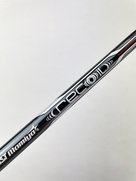 UST Recoil Dart Iron Shaft F2 Senior Flex Graphite 35" /0.370 Parallel /240450