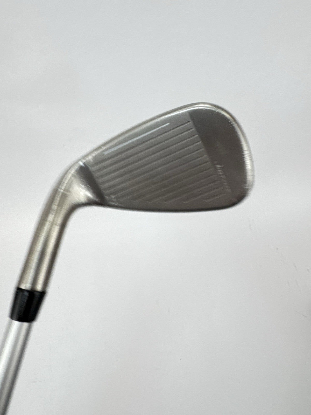 Cobra Ladies 9 Iron Air X 2.0 Ultralite Women’s Graphite /Right /New /3407612