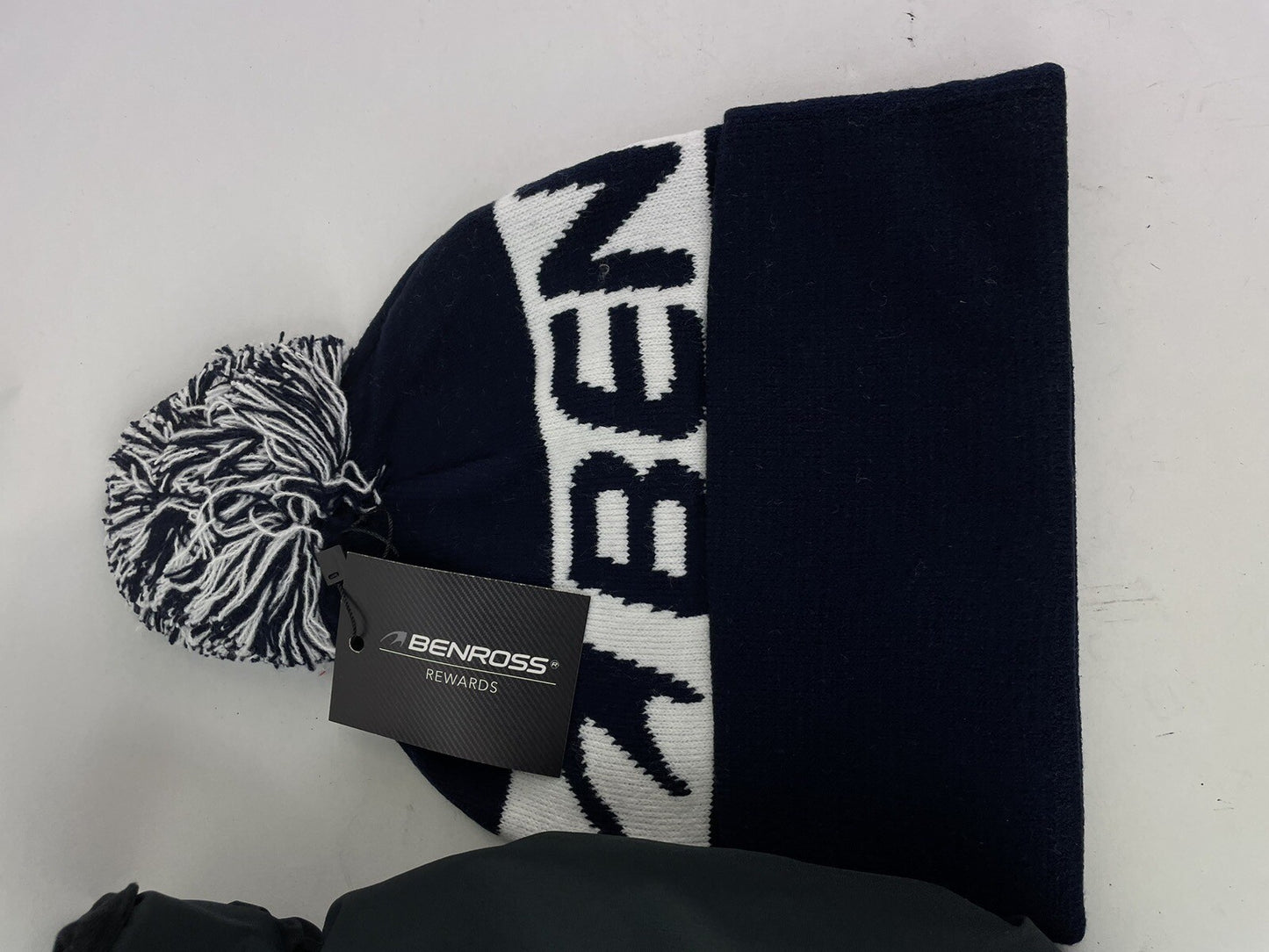 Golf Winter Gift Set Bobble Beanie & Winter Mitts /L/XL /Navy/Black/New8