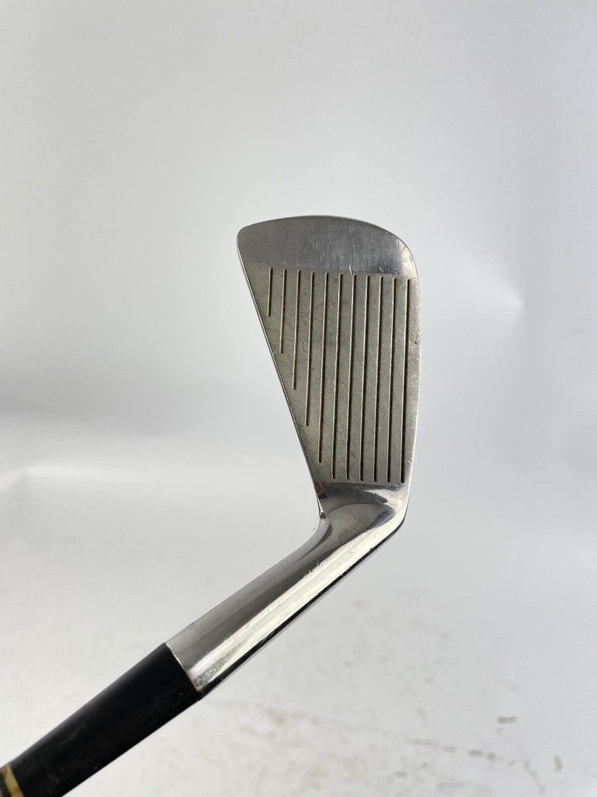 Wilson Golf Patty Berg Blade 3 Iron Ladies Steel/ Left Handed/ New Grip/ 28755