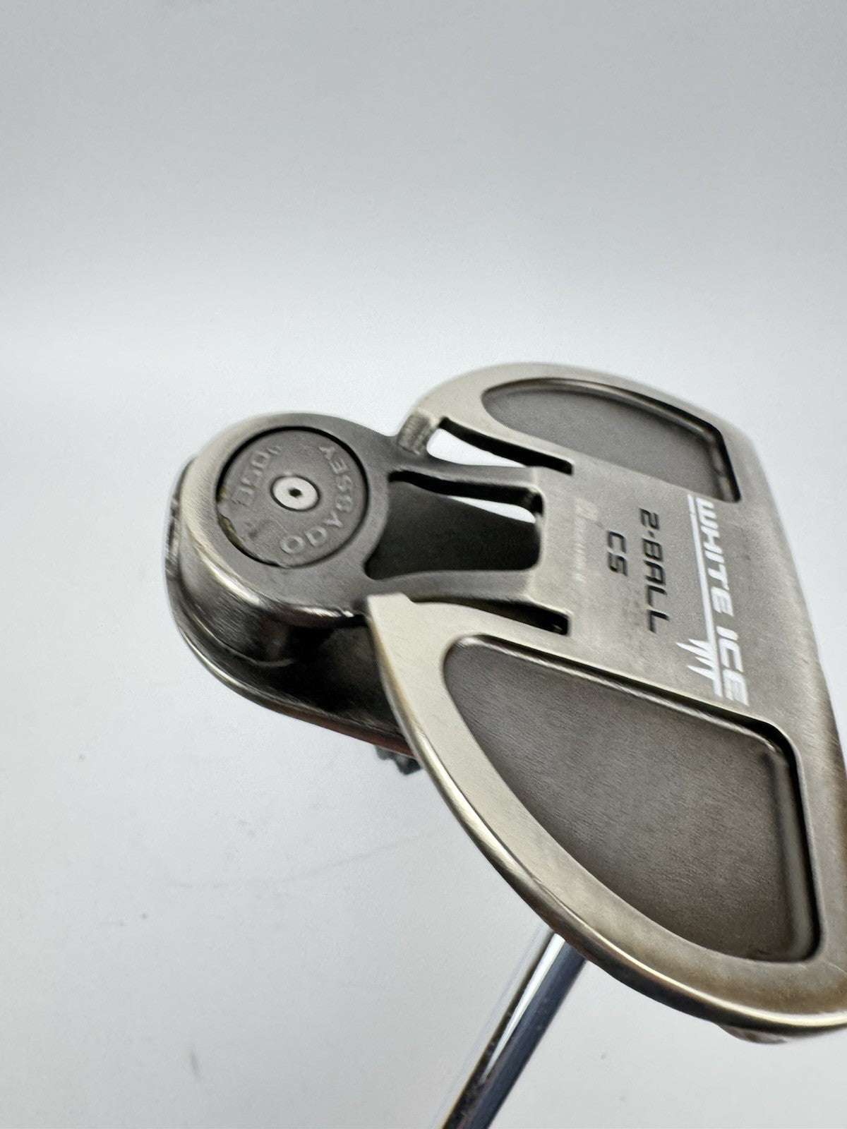 Odyssey White Ice 2 Ball CS Putter 34” Center Shaft Mallet /Right Handed /352241