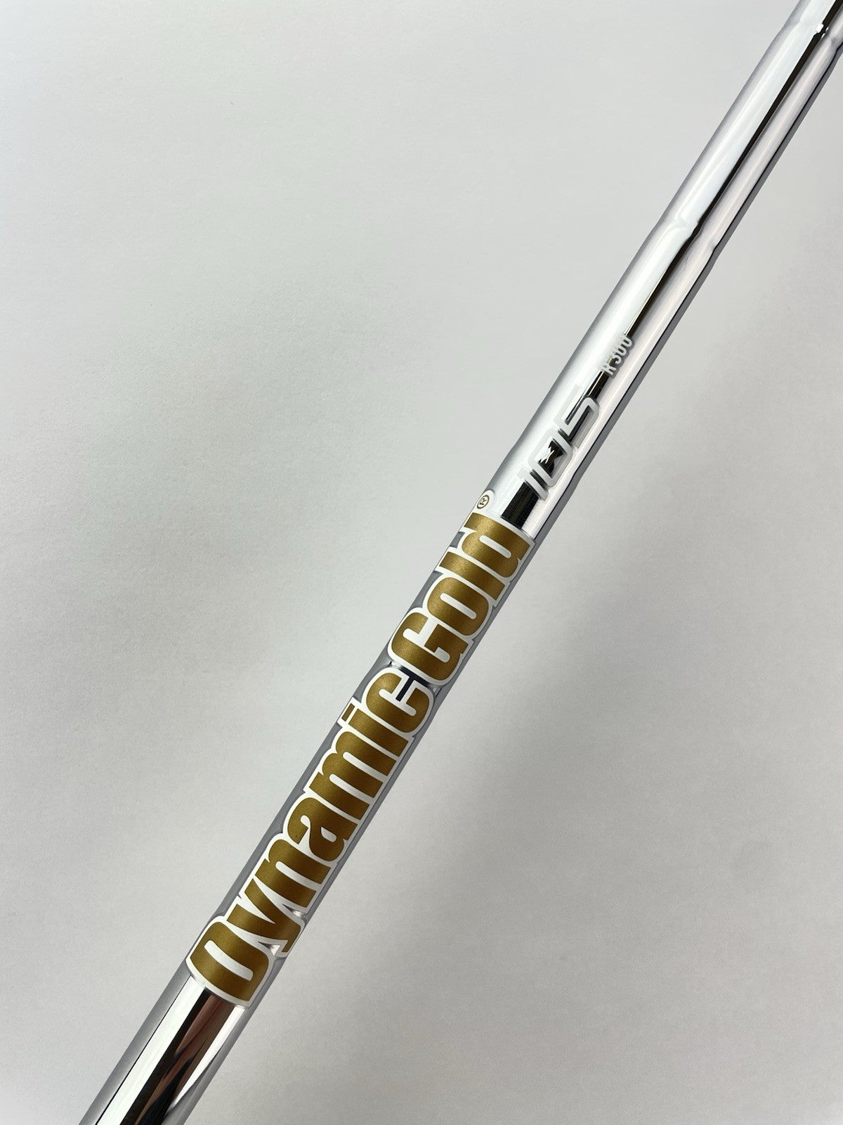 Dynamic Gold 105 Iron Shaft R300 Regular Flex Steel 35.25” /0.355 Tapered /274140