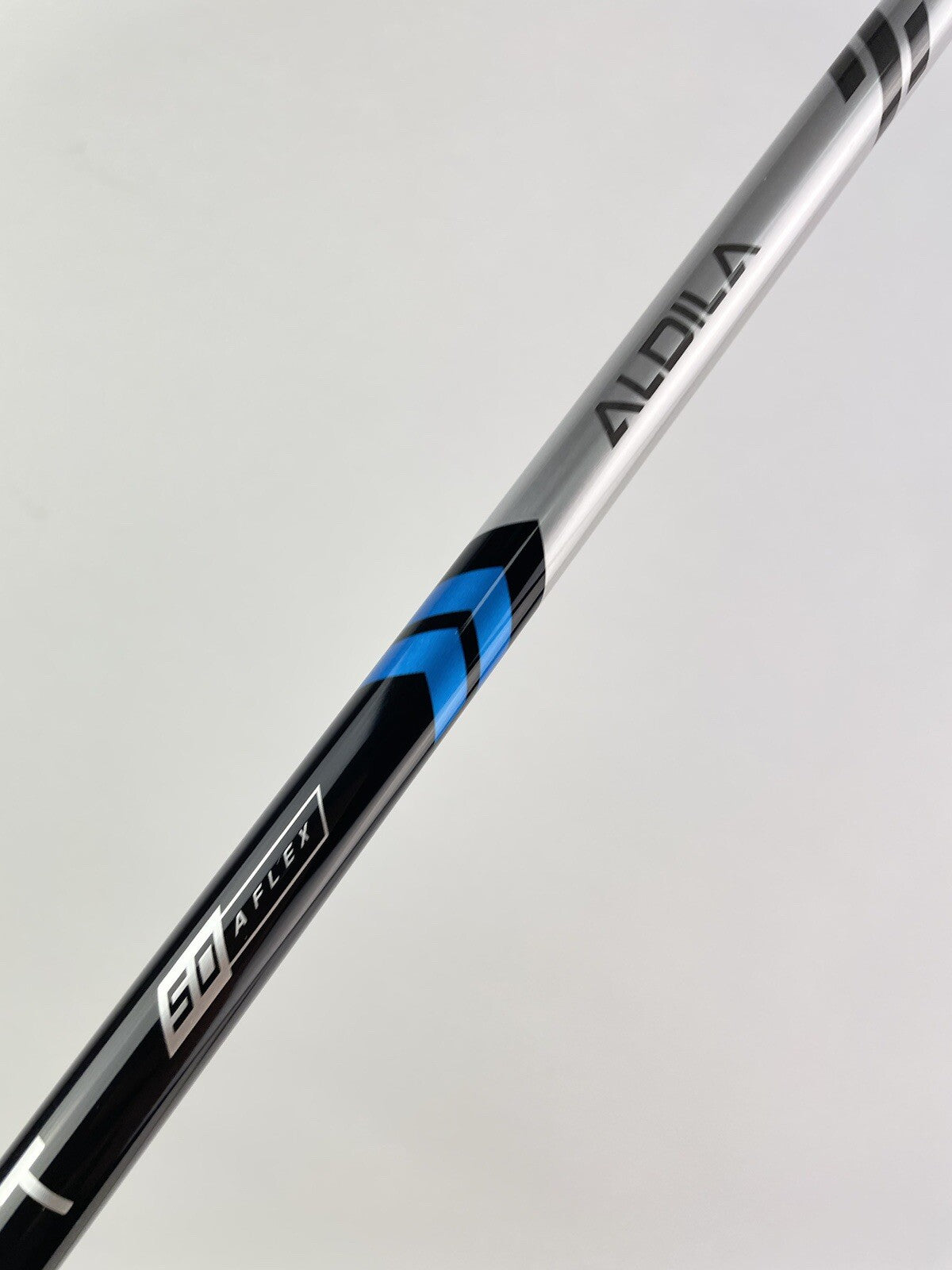 Aldila Ascent Iron Shaft Senior Flex Graphite 35.5" /0.370 Parallel /182044