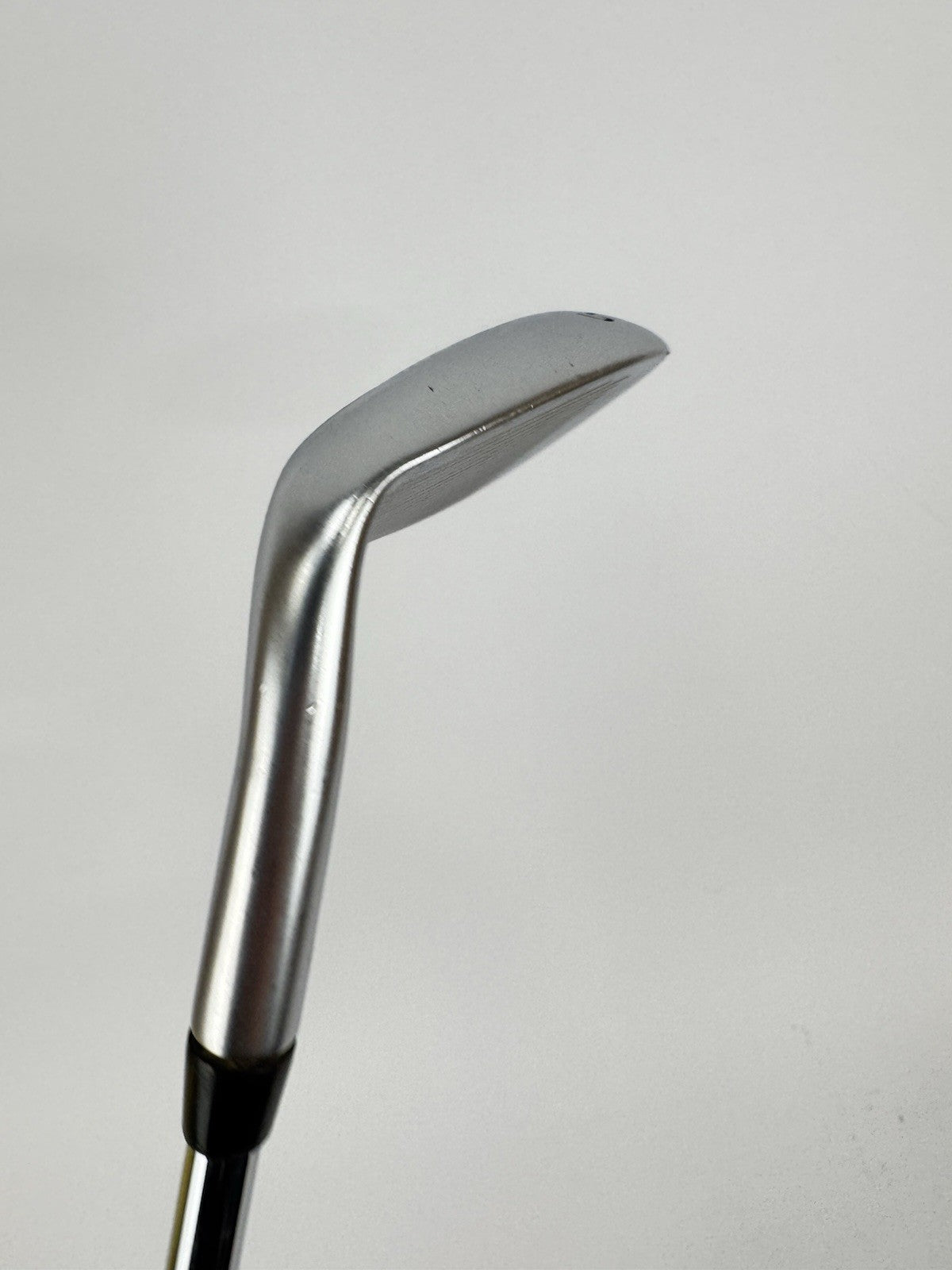 Cobra Radspeed Sand Wedge KBS Tour 90 Regular Steel /Right Handed /340004