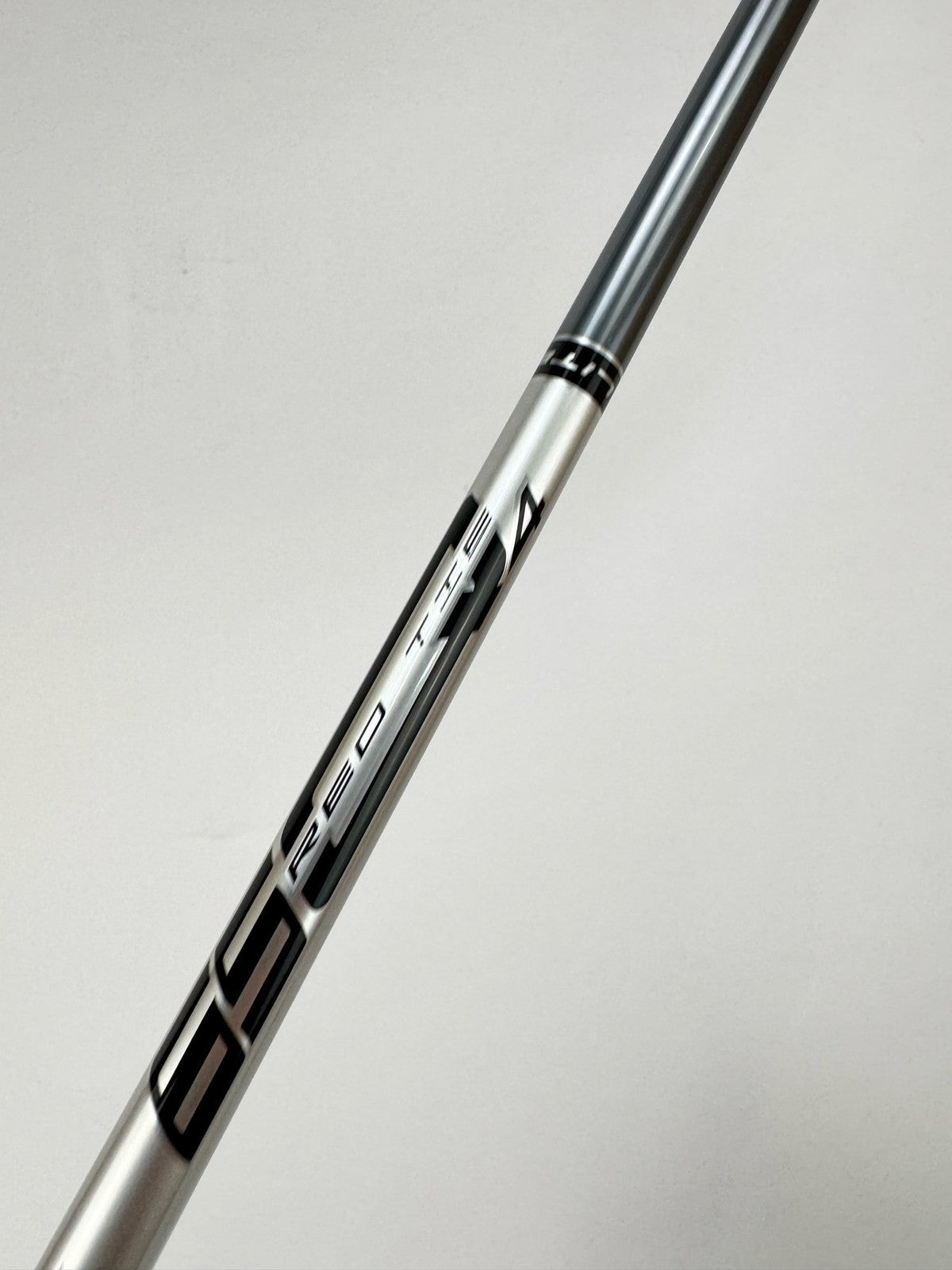 COBRA Driver Shaft Matrix Red Tie 4 Senior Flex Golf Shaft 44.5 Graphite /367135