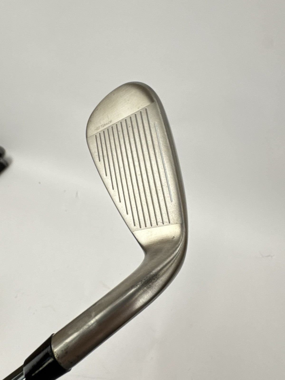 Cobra DS Adapt Max Pitching Wedge Left Handed Recoil Dart Regular Graphite/355118