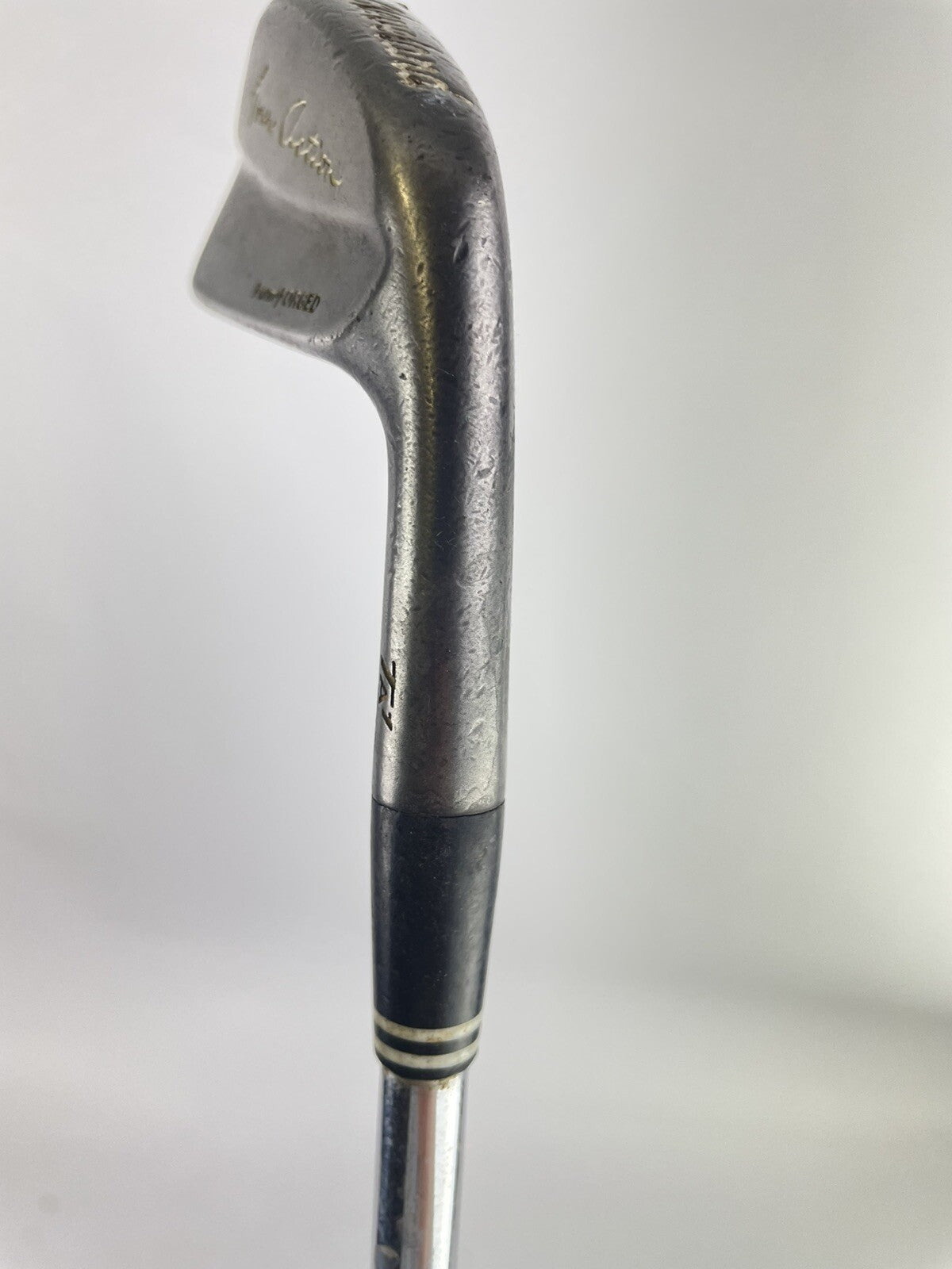 Cleveland Tour Action 4 Iron Form Forged Gun Metal R300 Regular /New Grip/94655