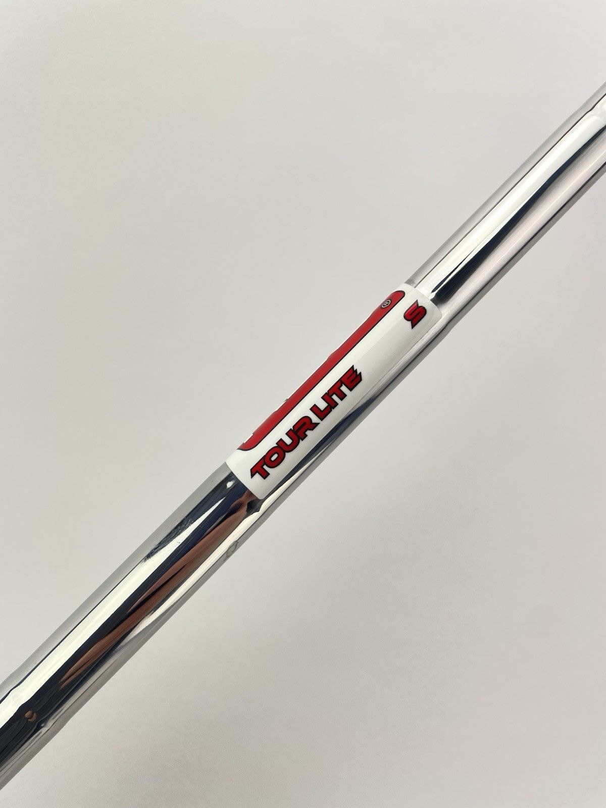 KBS Tour Lite Iron Shaft Stiff Flex Steel 35.75 /0.370 Parallel /278365