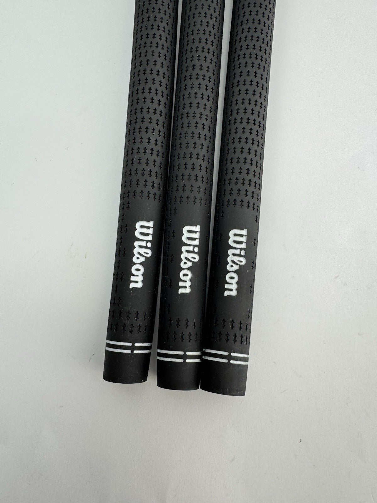 Wilson Staff Golf Grips (3) Mens Standard /Black /Pulled /250161