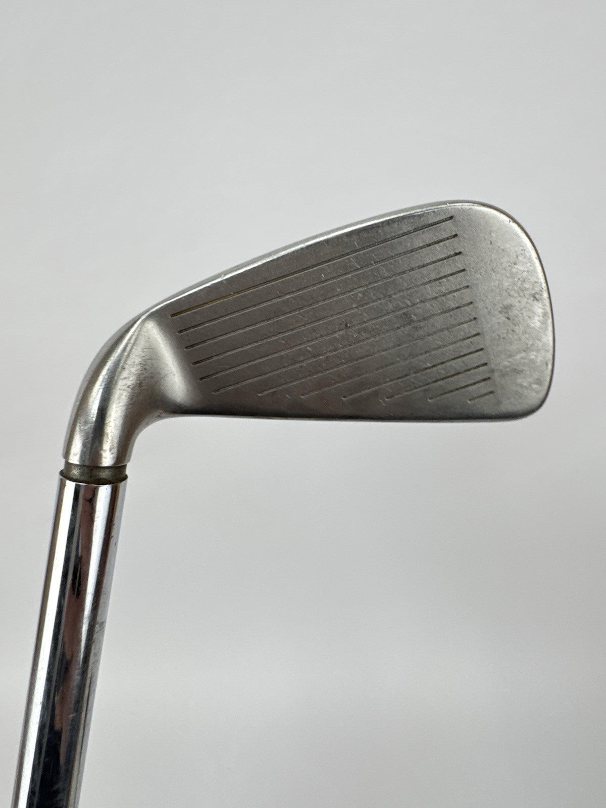 Wilson Fatshaft 4 Iron Regular Flex Steel /Right Handed /New Grip /350408