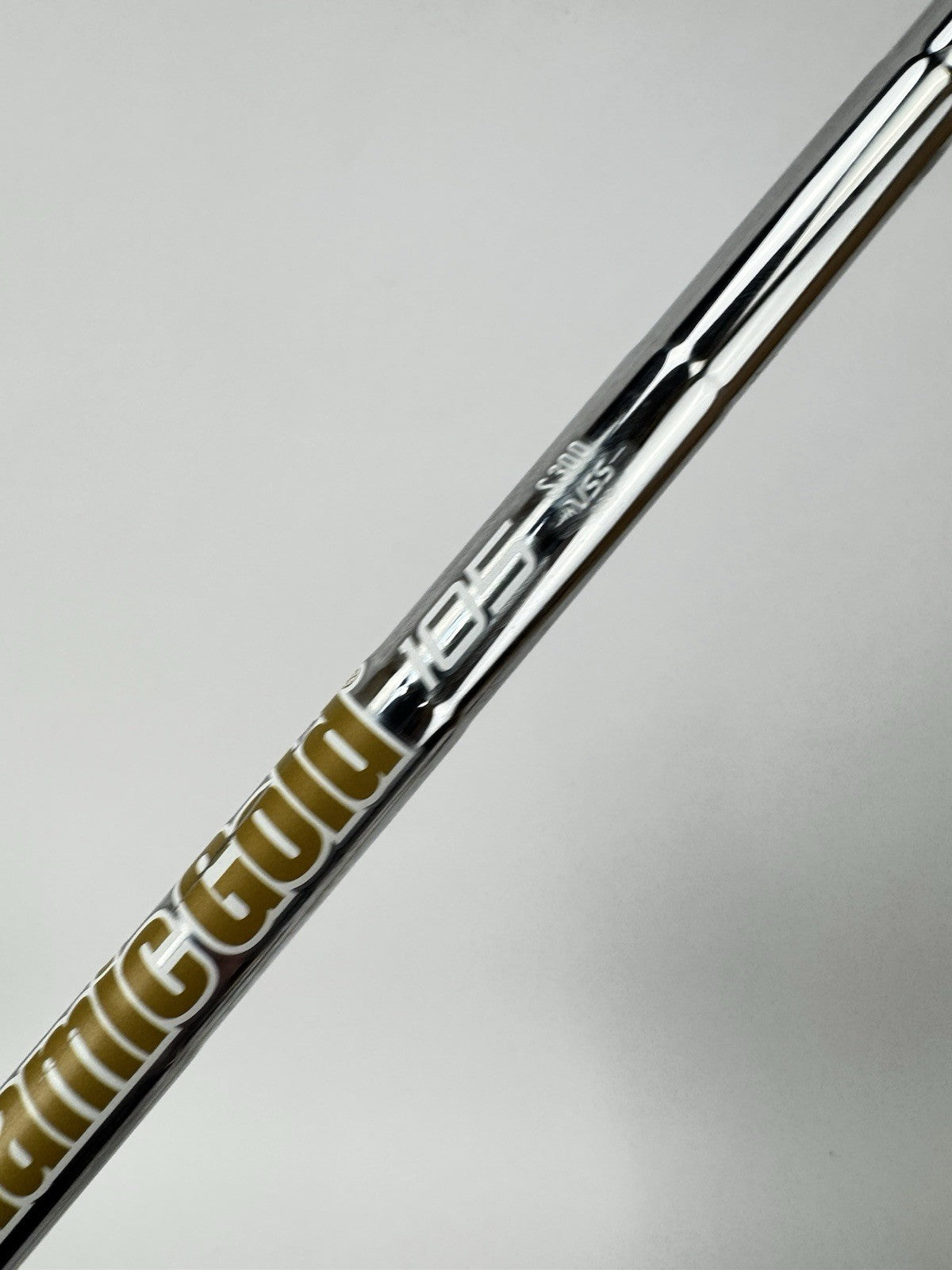 Dynamic Gold 105 Iron Shaft Vss Pro S300 Stiff Flex Steel 35.75” /0.355 /334873