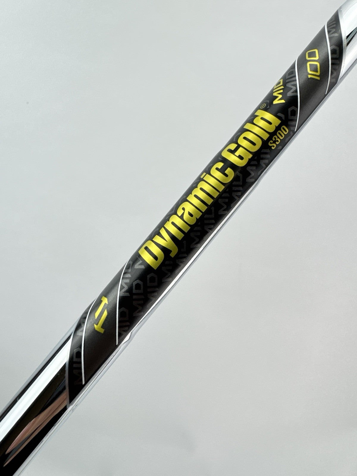Dynamic Gold Mid 100 Iron Shaft Stiff Flex Steel 36.25” /0.355 Tapered /292963
