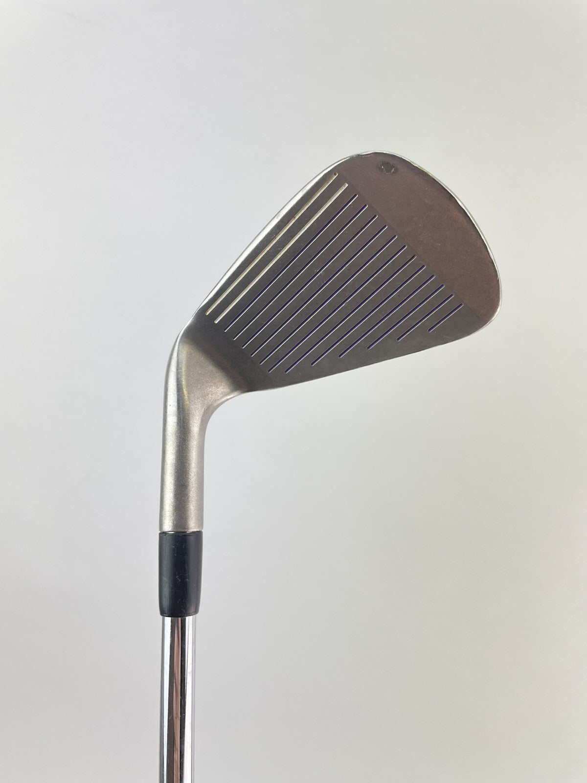 Taylormade Ladies 9 Iron ICW11 Ladies Flex Steel /Right Handed /New Grip /1916111