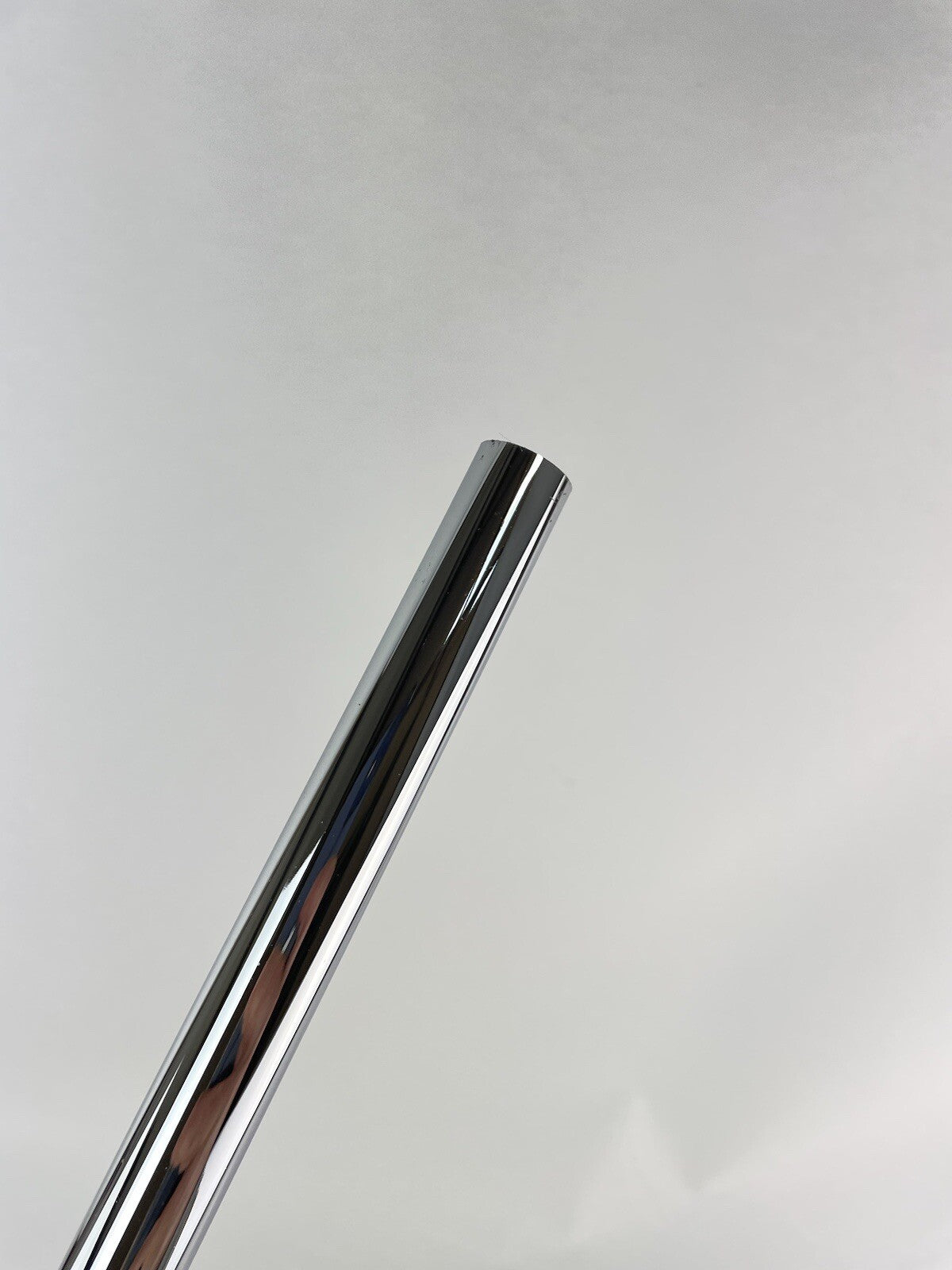 Dynamic Gold XP Iron Shaft S300 Stiff Flex Steel 35.25" /0.370 /148988