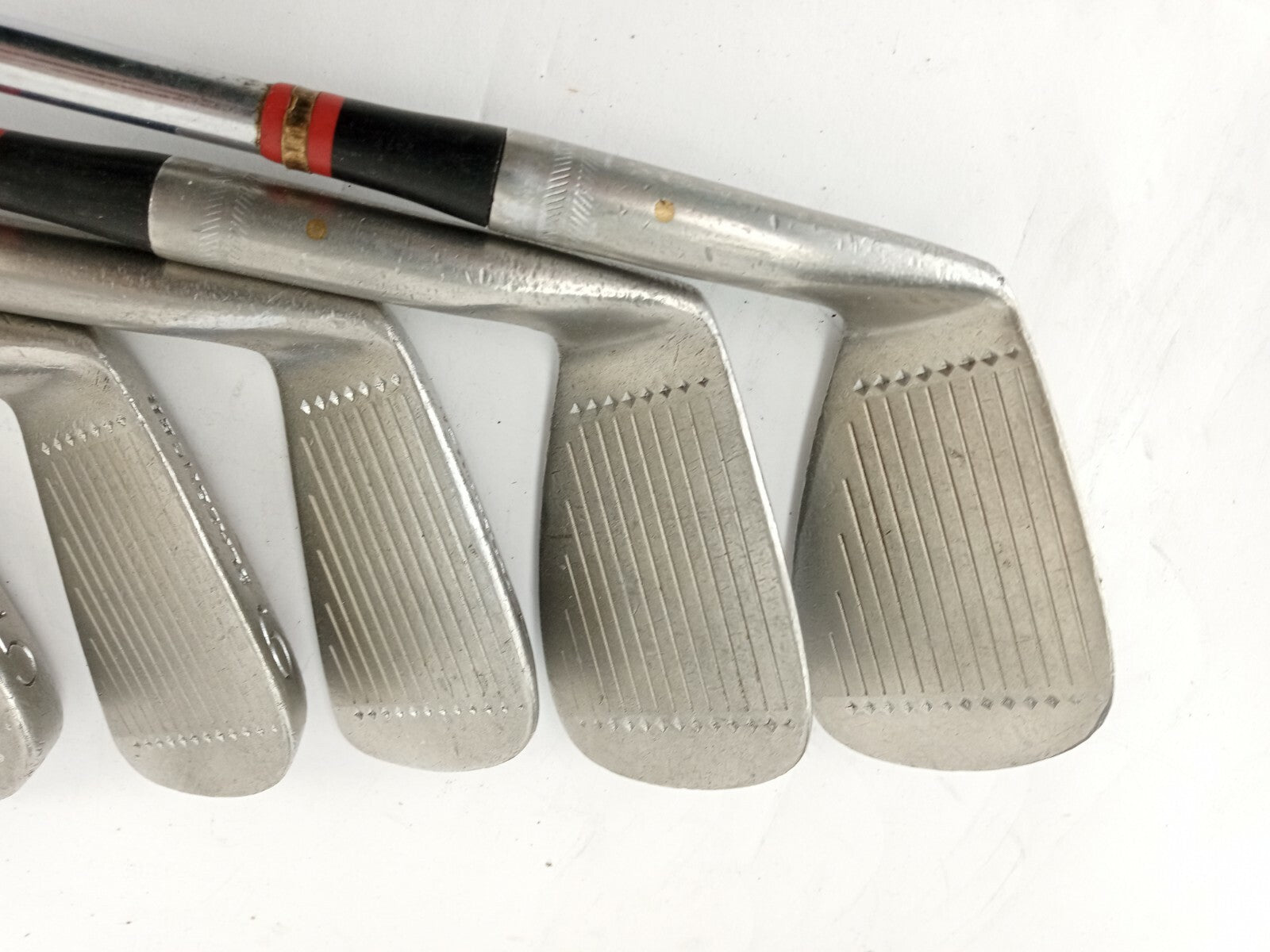 Slzaenger Plus International Iron Set 5-9 Regular Steel /New Grips3