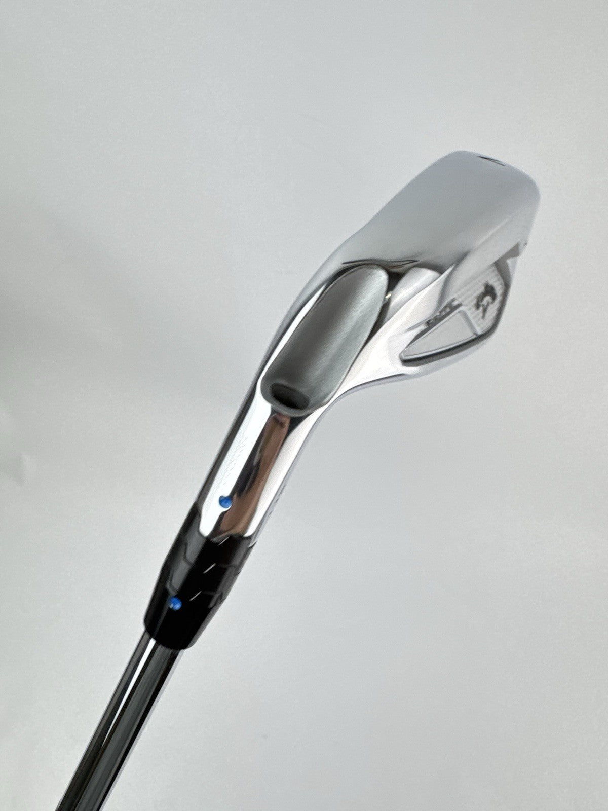 Callaway Elyte 7 Iron HL Left Handed Dynamic Gold Mid R300 Regular Steel /332676