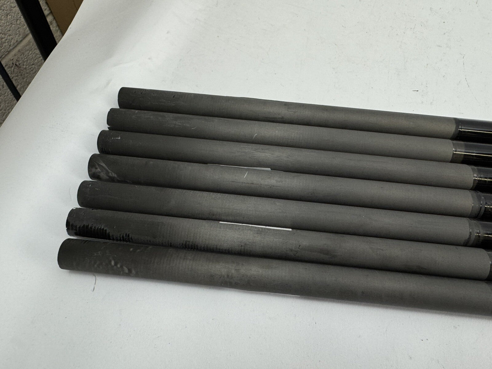 Fujikura Pro Iron Shaft Set (7) 63i Regular Flex Graphite/0.370 Parallel /220837