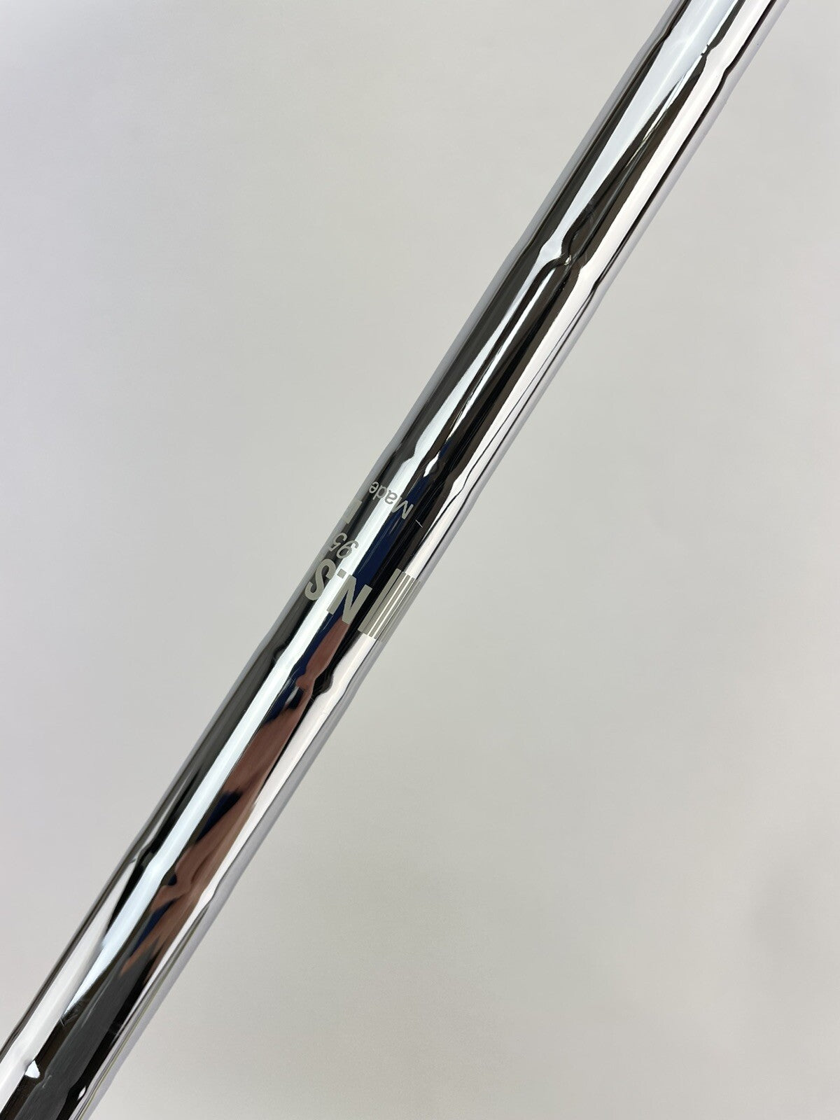 Nippon 950GH Iron Shaft Regular Flex Steel 35" /0.355 Tapered /169464