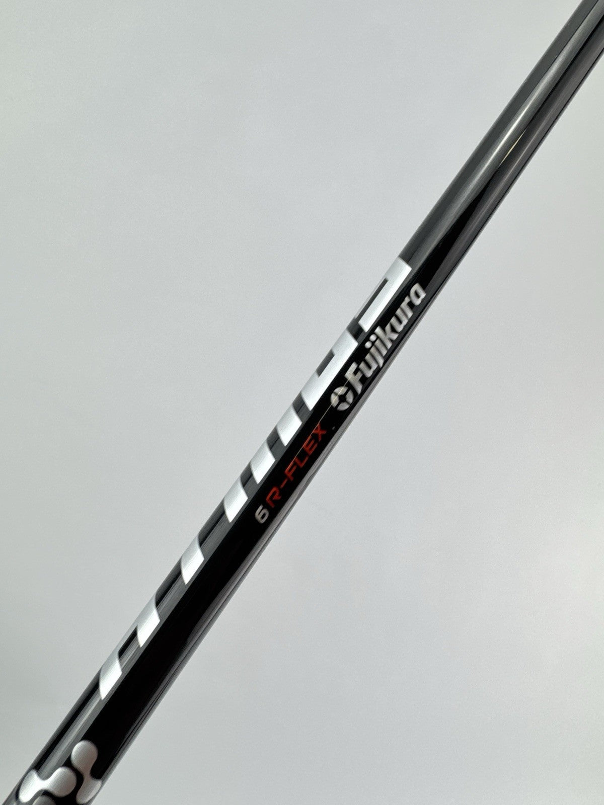 Fujikura Atmos Iron Shaft Regular Flex Graphite 36” /0.355 Tapered /305946