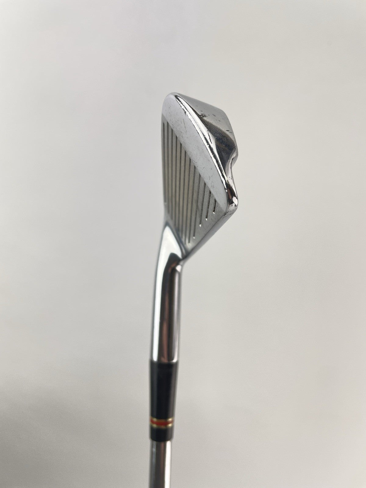 Wilson Staff 5 Iron Fluid Feel R500 Regular Flex Steel /Right /New Grip /2599314