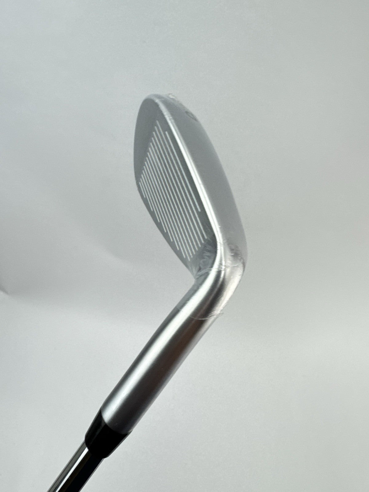 Cobra LTDX Pitching Wedge Left Handed KBS Tour 90 Regular Flex Steel /New /248869