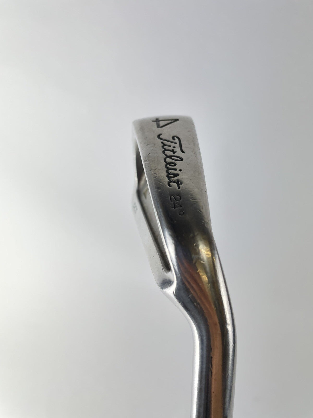 Titleist Golf 4 Iron 24* DCI Regular Flex Graphite /Right Handed /118055