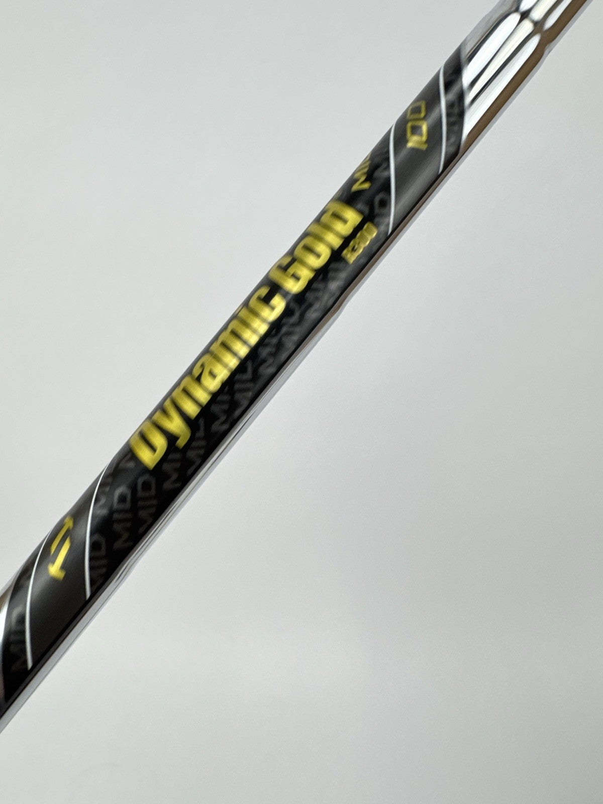 Dynamic Gold Mid 100 Iron Shaft R300 Regular Flex Steel 35.5” /0.355 /336454