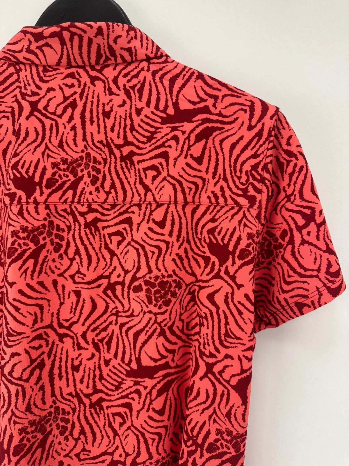 PUMA Women Cloudspun Zebra SS Polo Shirt Salmon Intense Red Size M Golf/352935