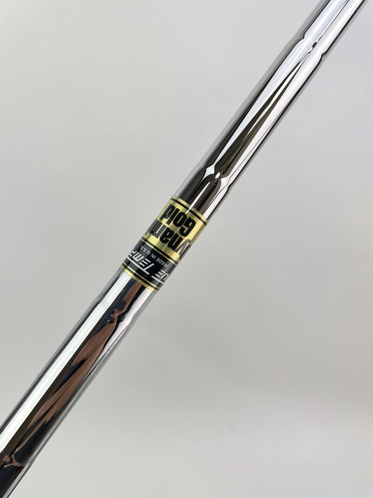 Dynamic Gold R300 Iron Shaft Regular Flex Steel 35.25" /0.370 Parallel /183470