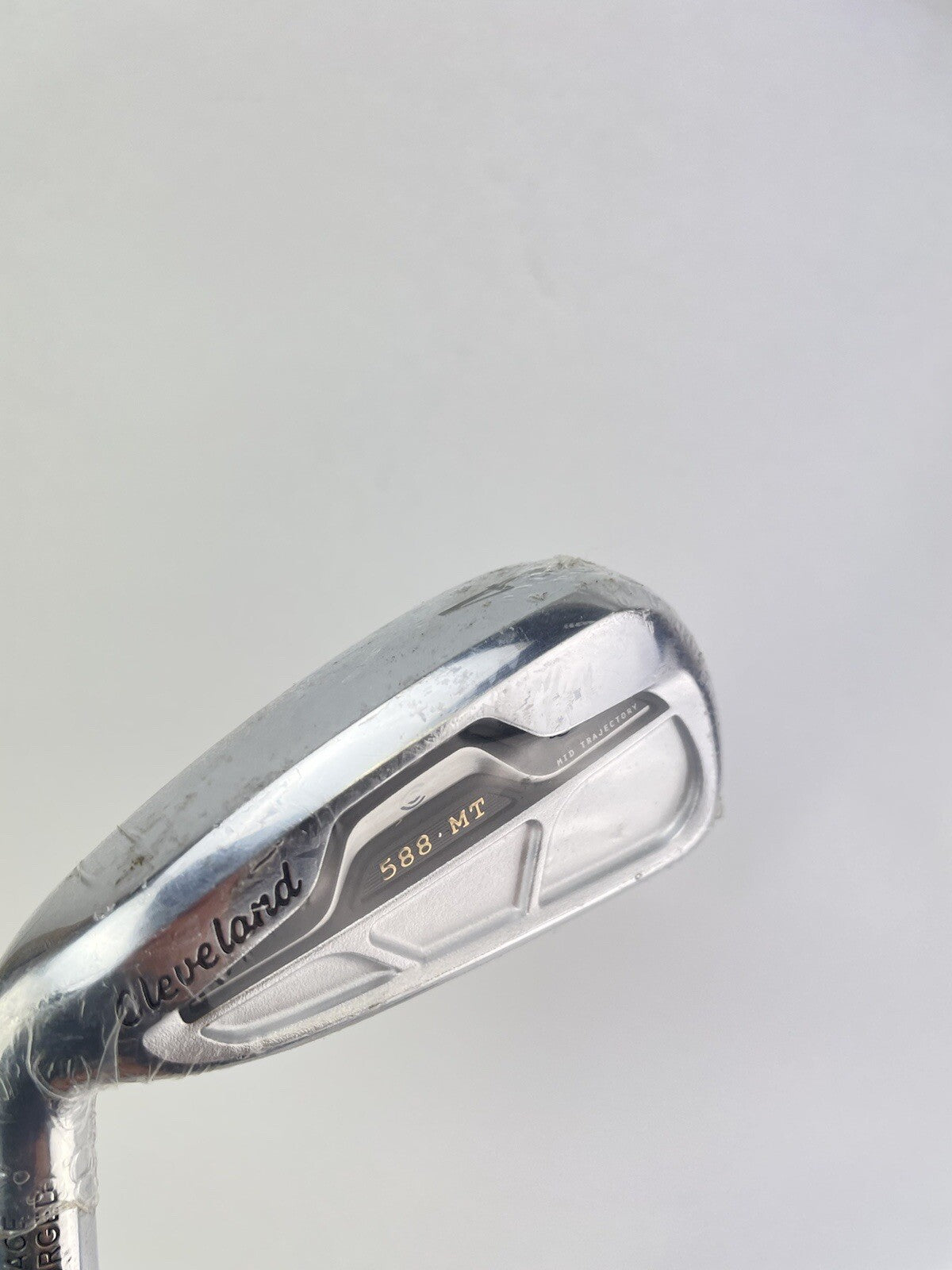 Cleveland Left Handed 4 Iron 588MT Forged Regular Graphite /New /164933