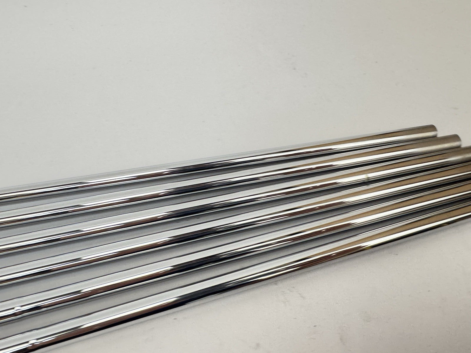 True Temper Vector Iron Shaft Set (6) 80G Regular Steel 0.370 Parallel /351548