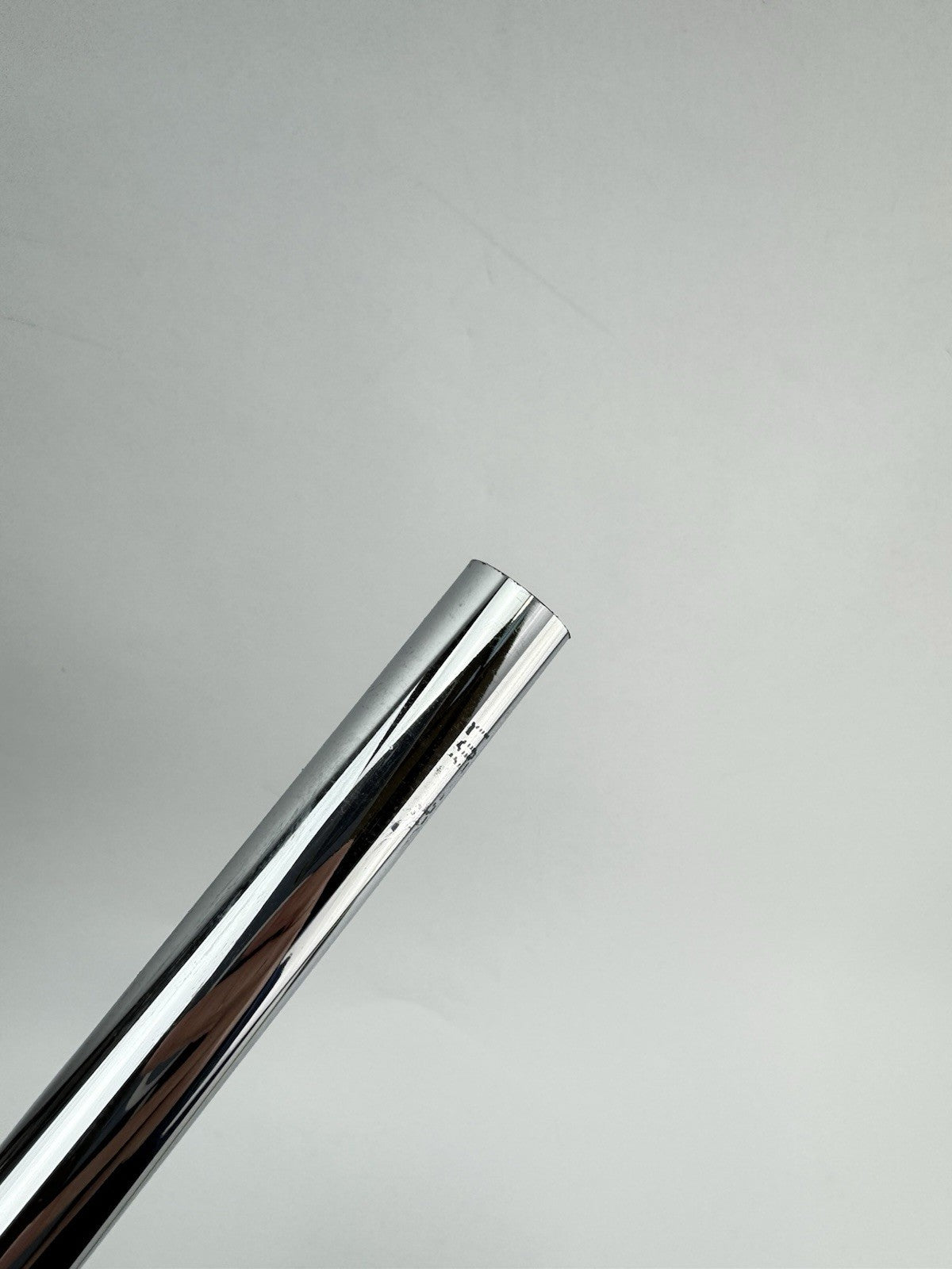 Dynamic Gold Mid 90 Iron Shaft Regular Flex Steel 35.5" /0.370 Parallel/308339