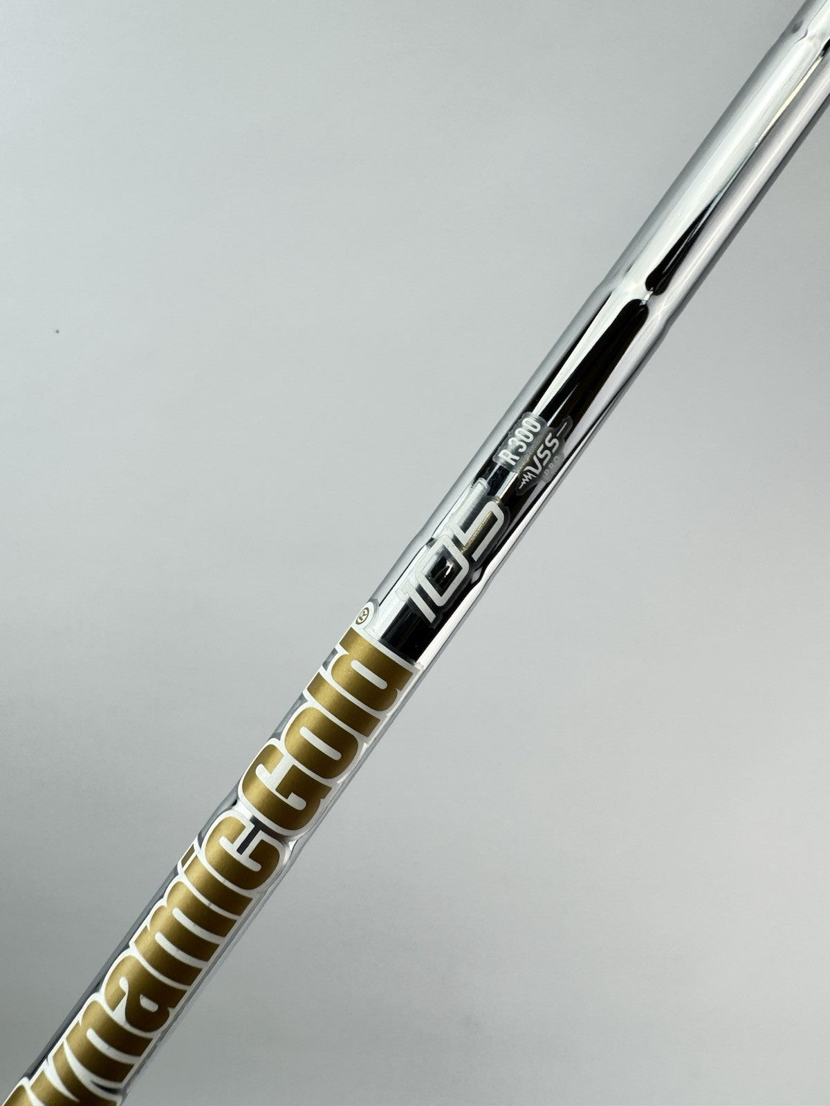 Dynamic Gold 105 Iron Shaft R300 Regular Flex Steel 35.25” /0.355 Tapered /289233