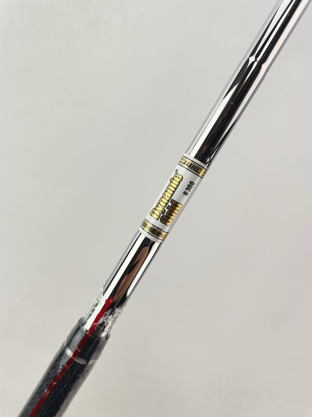 Dynamic Gold AMT Iron Shaft Regular Flex Steel 35.5 /0.355 /Lamkin /262680