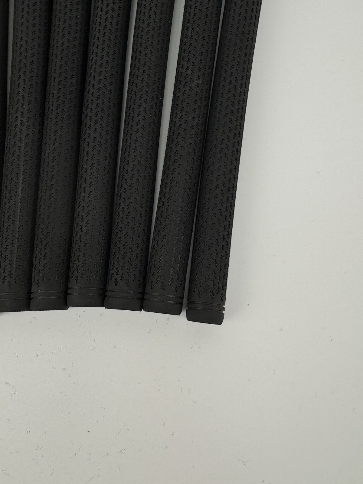 Lamkin Crossline 360 Golf Grips (7) Mens Standard /Black/White /Pulled /341635