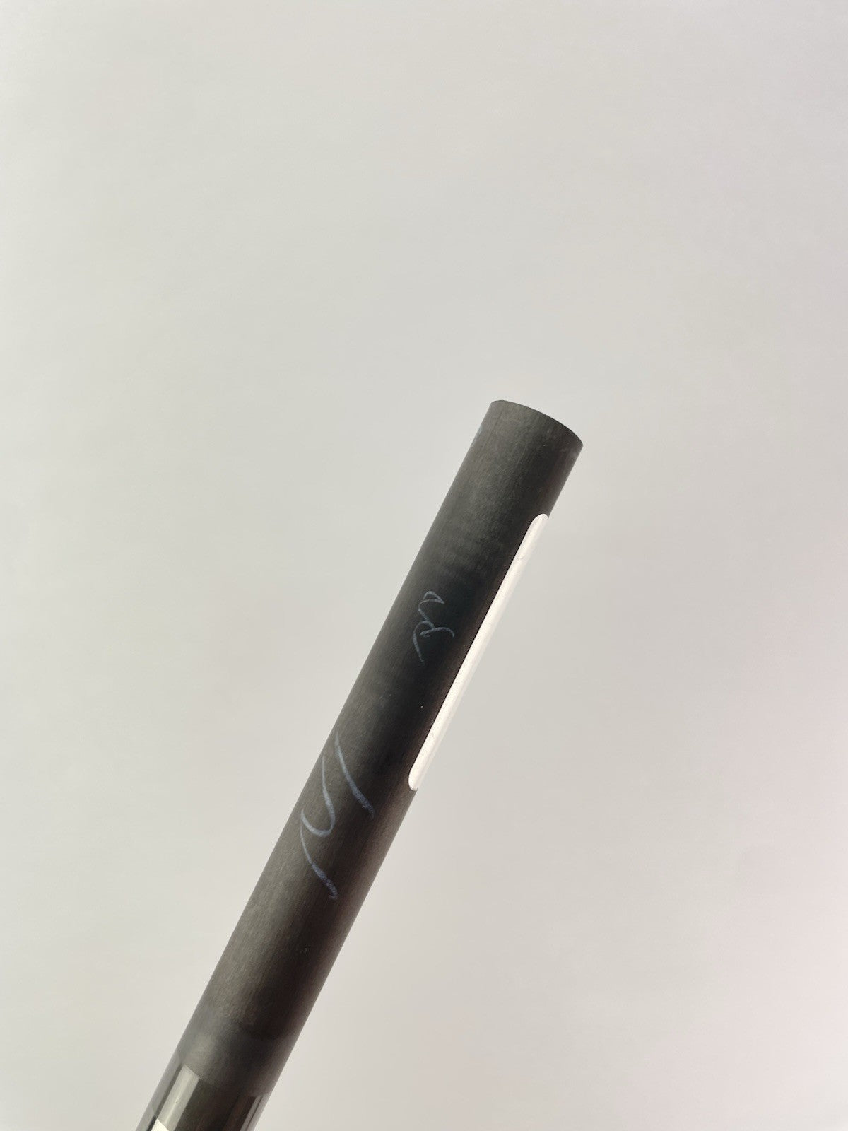 UST Recoil 95 Iron Shaft F4 Stiff Flex Graphite 35.5 /0.355 Tapered /3155210