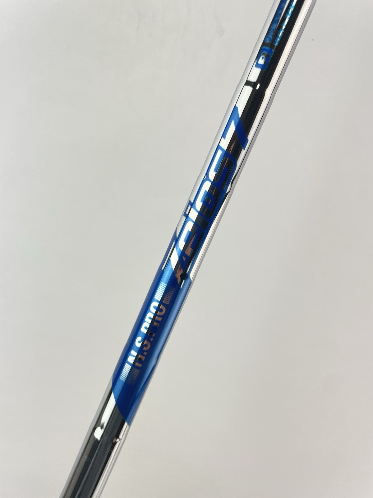 Nippon Zelos7 Iron Shaft Regular Flex Steel 35.25 /0.355 Tapered /257532