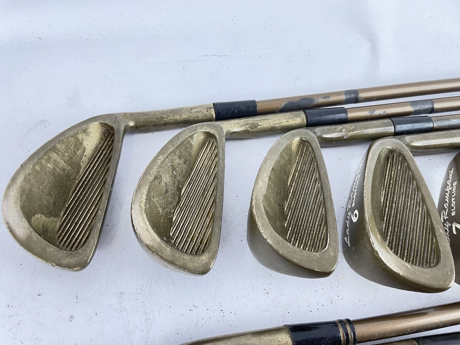 Slotline Lady Rampant Irons 3-SW Ladies Graphite /Right Handed /New Grips /81244
