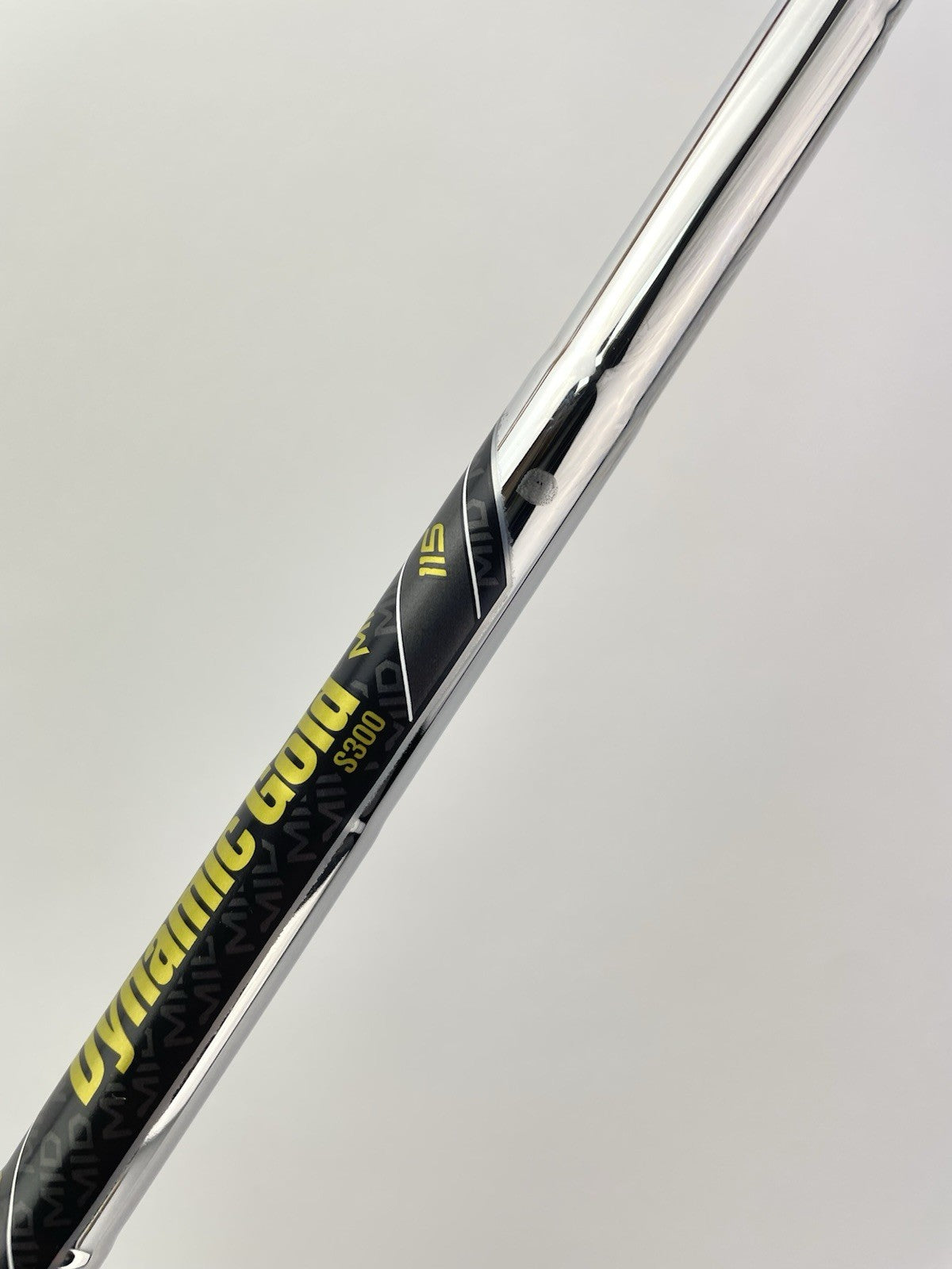 Dynamic Gold Mid 115 Iron Shaft Stiff Flex Steel 36” /0.355 Tapered /272856