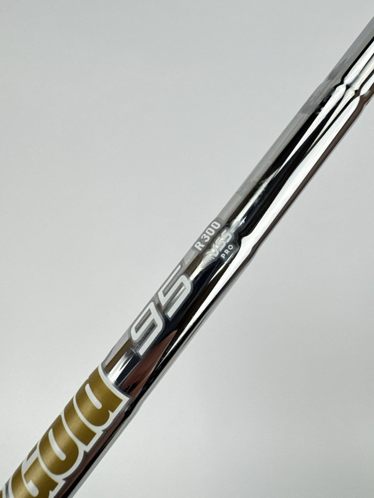 Dynamic Gold 95 Iron Shaft VSS Pro R300 Regular Steel 35.25”/0.355 Tapered/332197