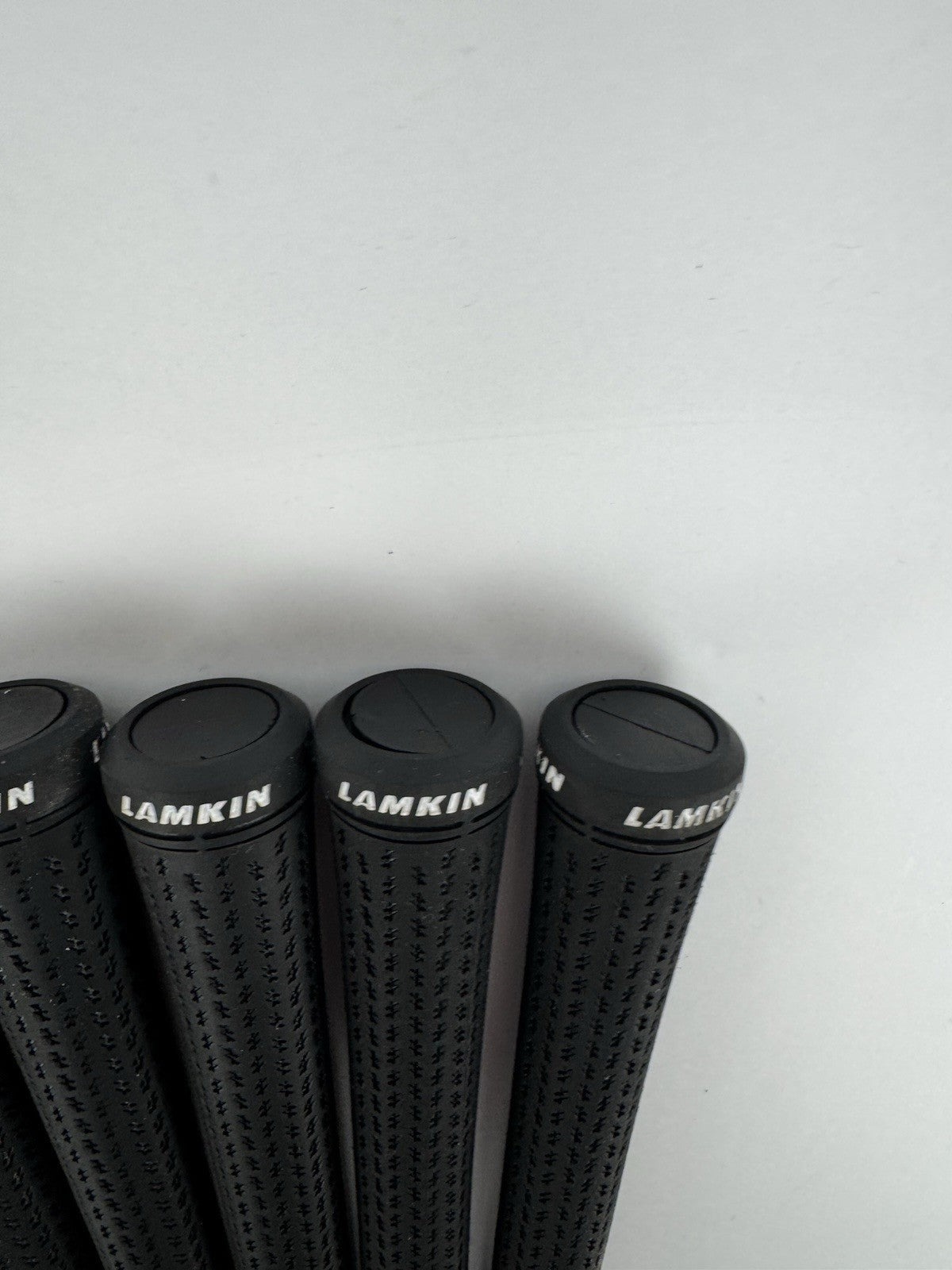 Lamkin Crossline 360 Golf Grips (5) Mens Standard /Black/White /Pulled /313616