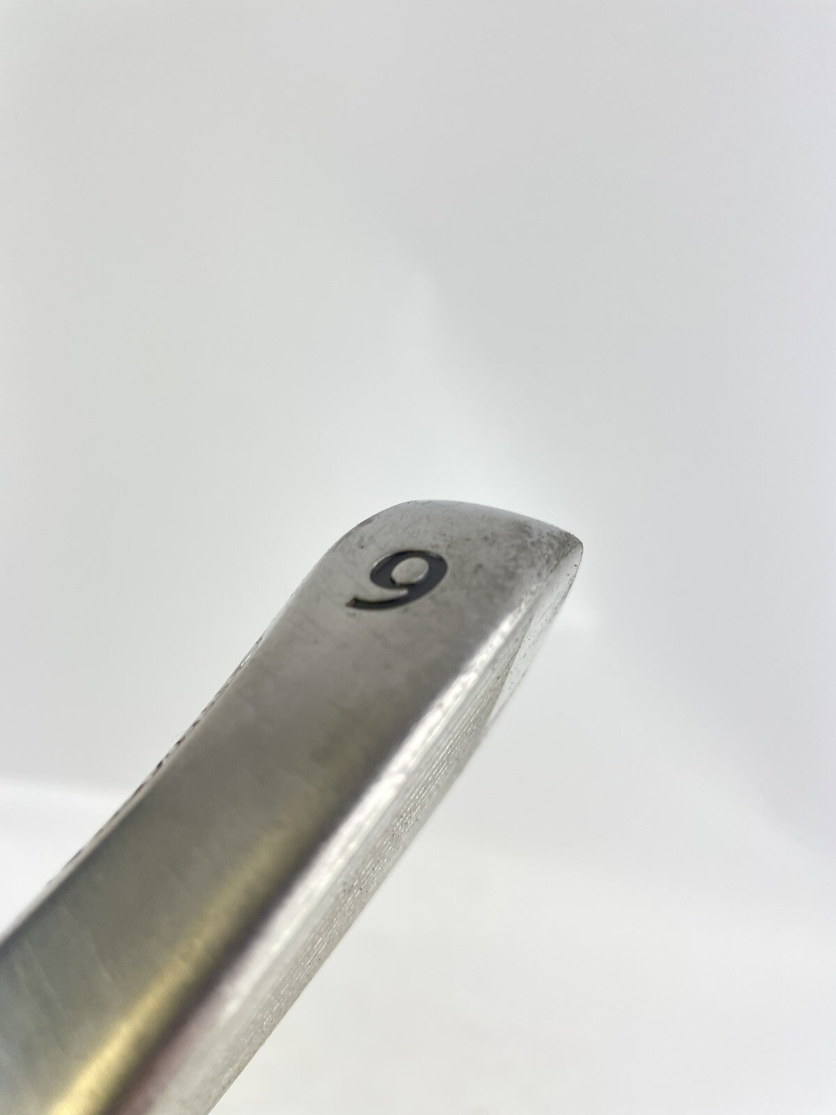 Wilson Golf 6 Iron Deep Red Regular Steel /Right /New Grip /71709