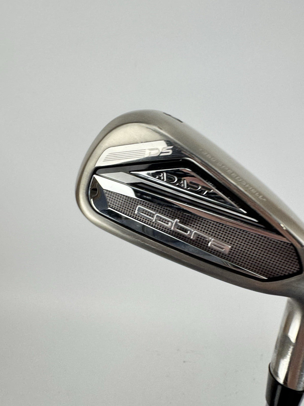 Cobra DS Adapt 4 Iron 19* Aldila Rogue Regular Graphite /New Shaft + Grip /319312