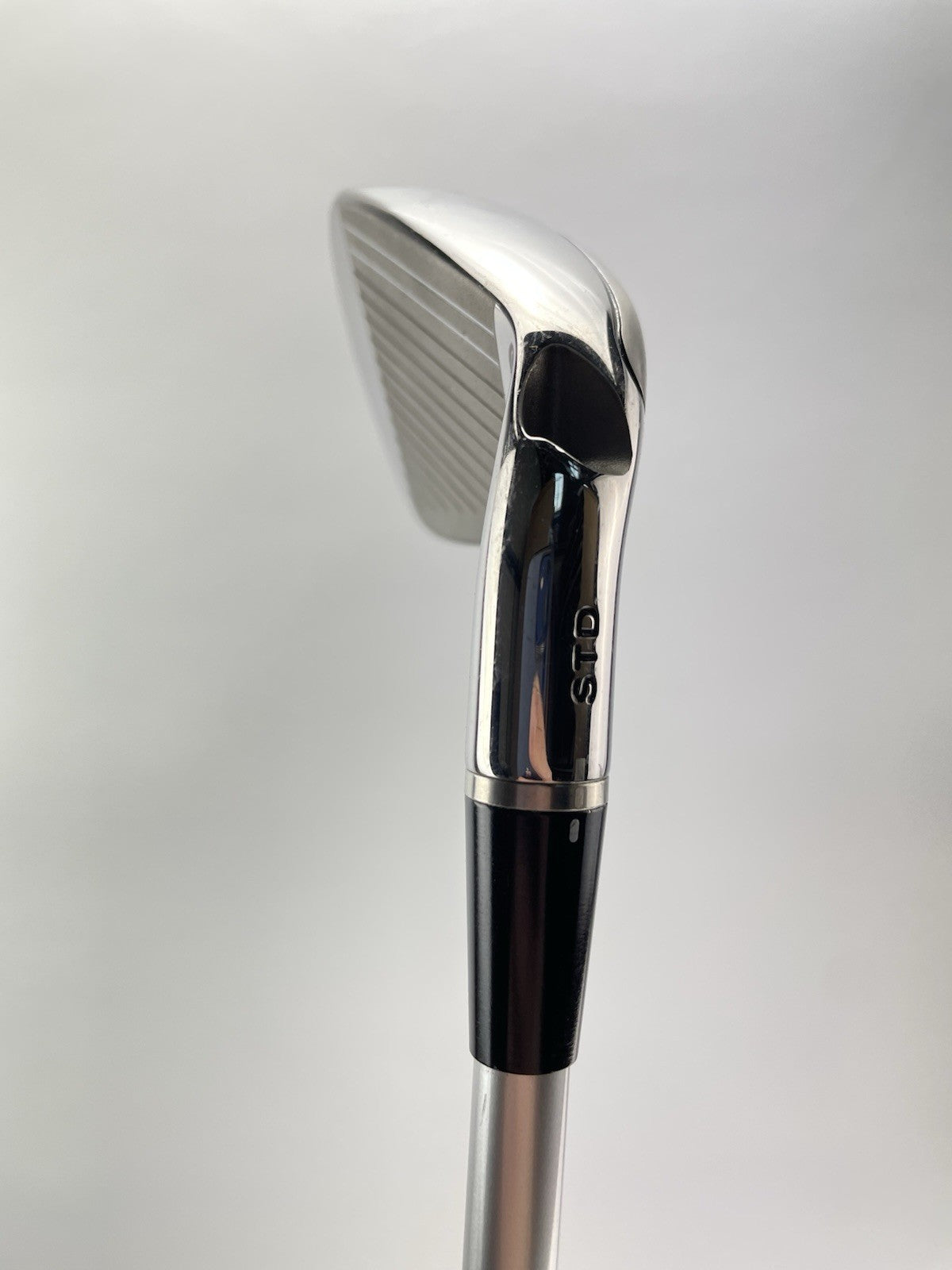 Callaway Rogue ST 7 Iron Max Left Handed Ladies Flex Graphite /Demo /276356